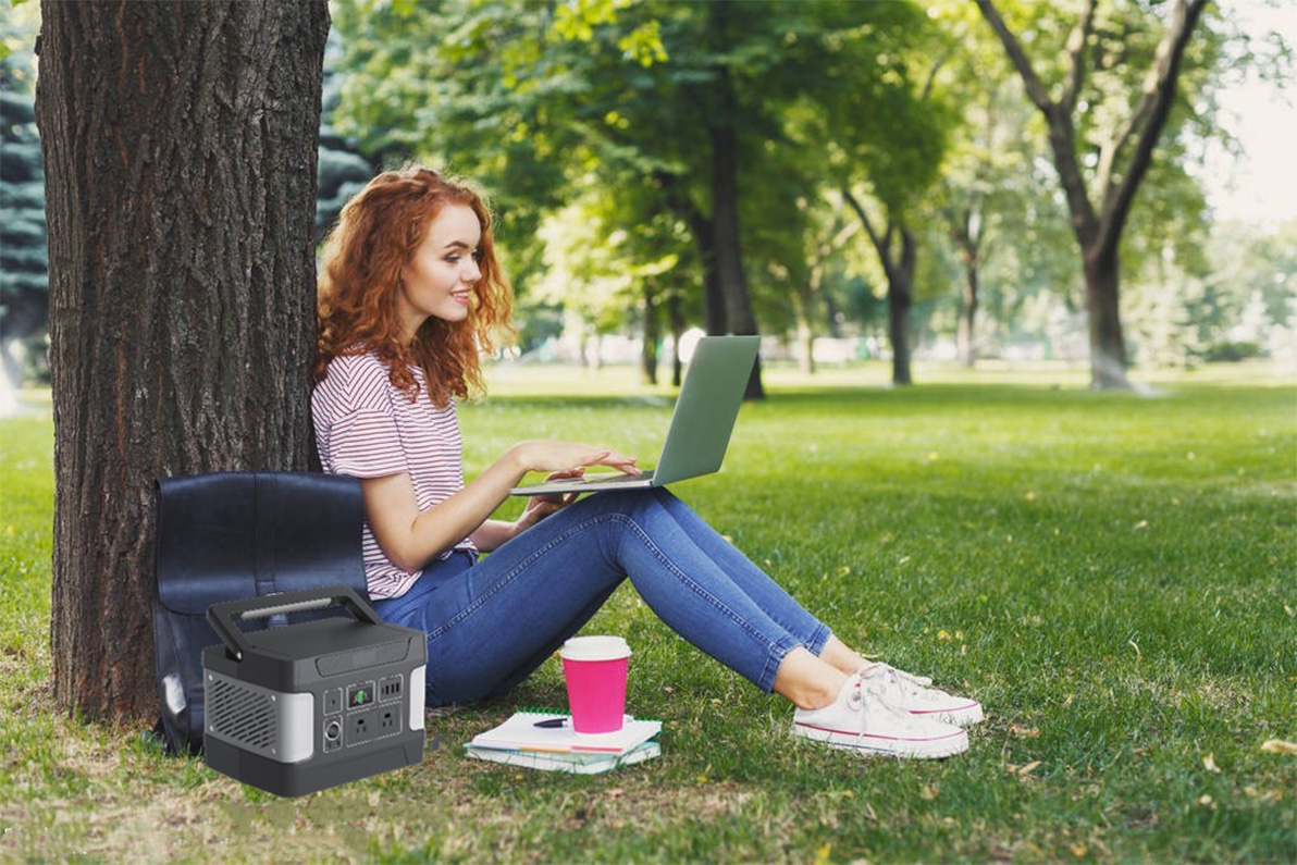 Awaryjny generator energii słonecznej o mocy 400 W do ładowania
